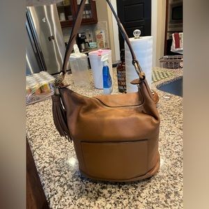 Michael Kors Tan Bucket Shoulder Bag.